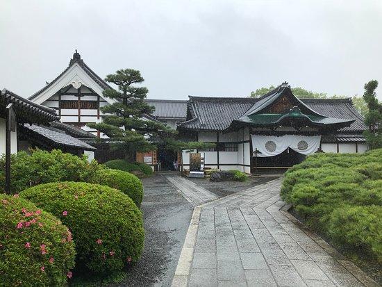 Kuil Daikaku-ji